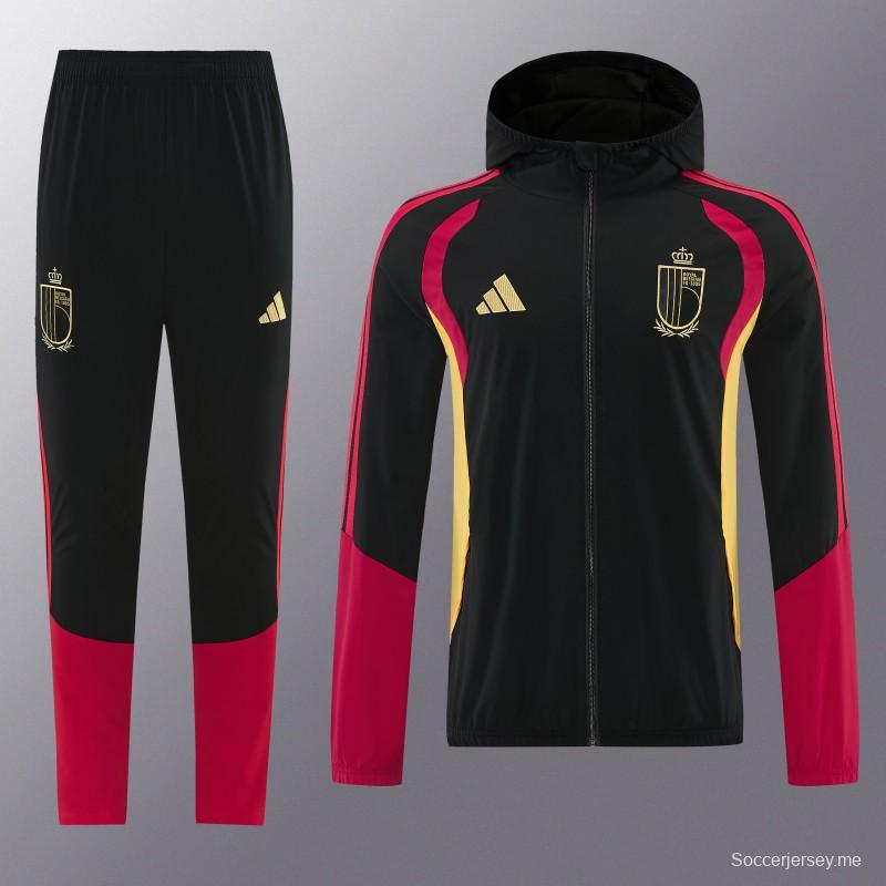 26/27 بلجيكا  طقم رياضي بلون أسود مع سترة بغطاء رأس وسحاب كامل + بنطال طويل