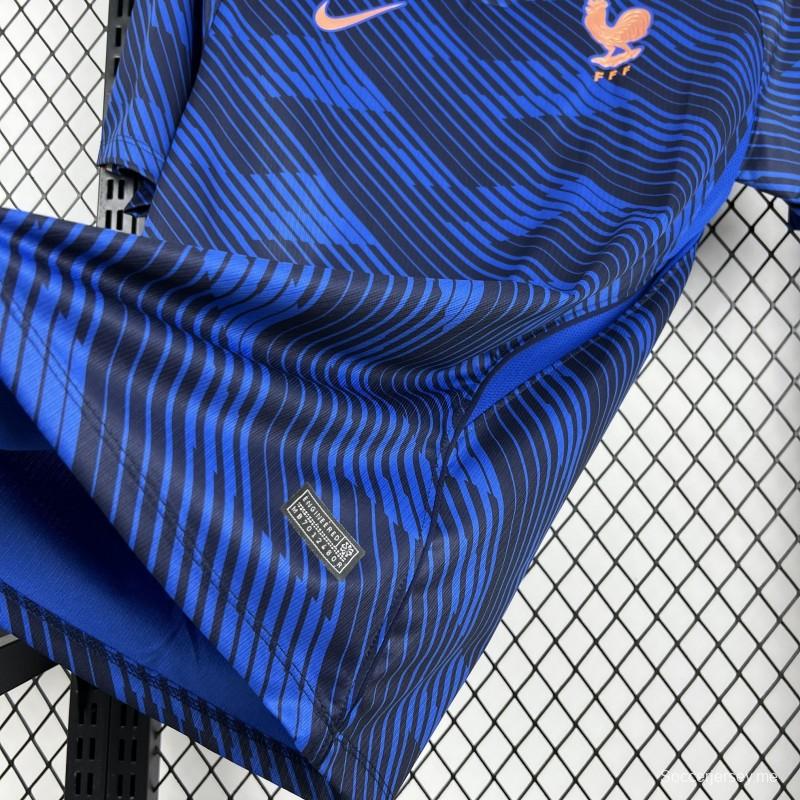 قميص المنتخب الفرنسي الرجالي للمباريات على أرضه في كأس العالم 2026