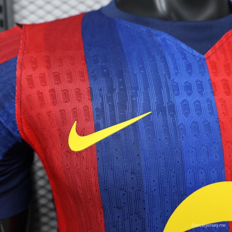 قميص اللاعب نسخة 25/26 لفريق برشلونة الأزرق والأحمر بخطوط عمودية مع شعار Spotify