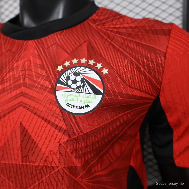 قميص الفريق الرئيسي للاعبين، إصدار 2026، أحمر مصري