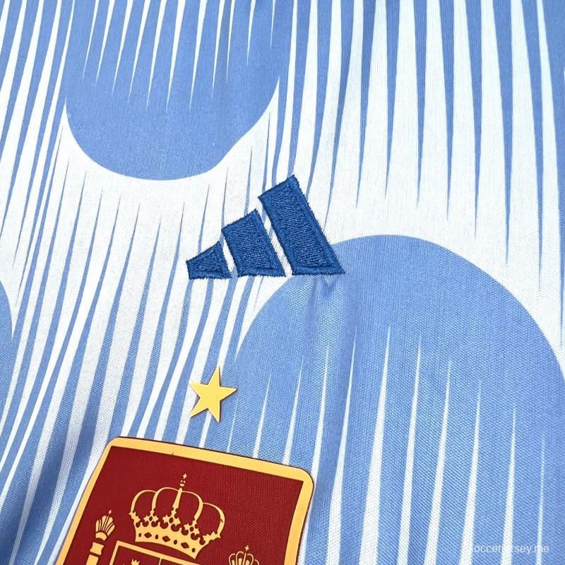قميص إسبانيا للعب خارج أرضها في كأس العالم 2022 بطراز رجعي