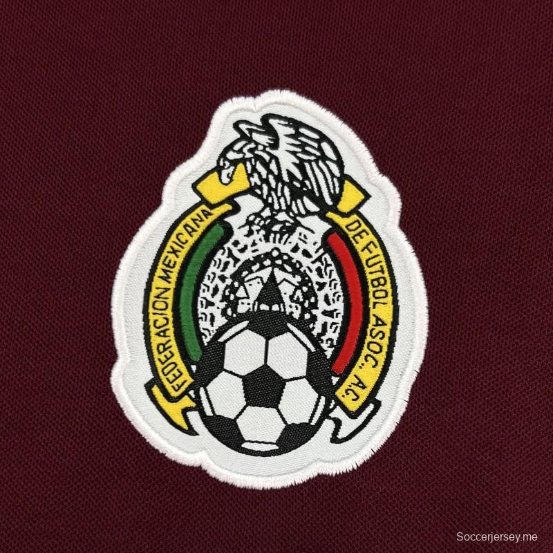 القميص الثالث لفريق المكسيك بنمط رجعي لعام 2002