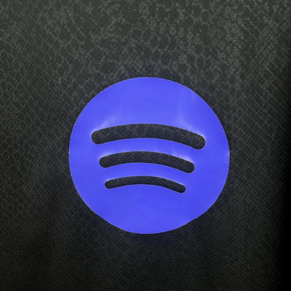 2025/26 قميص برشلونة إكس كوبي براينت قبل المباراة خارج الملعب