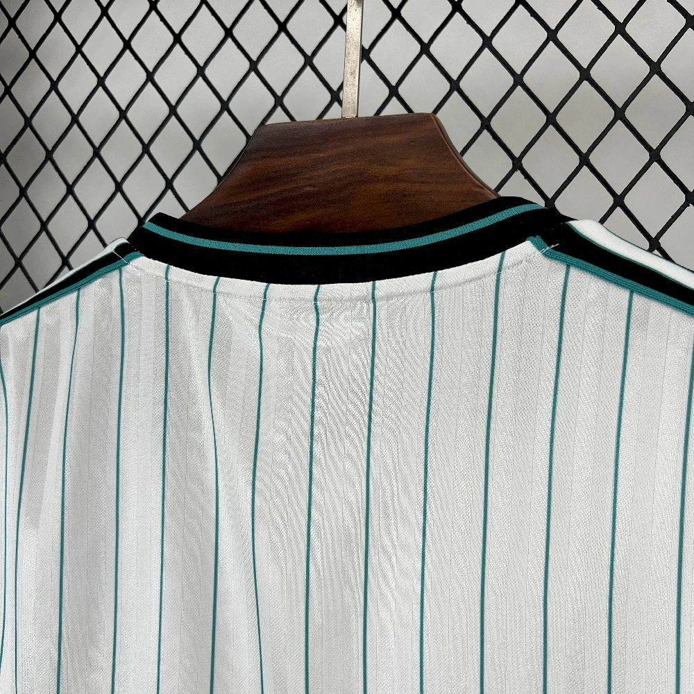 2025/25/26 قميص ليفربول أديداس أديداس أوريجينالز للرجال