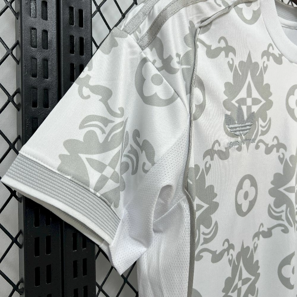 2025/26 قميص رياضي رجالي لوي فيتون بنسخة مشتركة لريال مدريد 2025/26