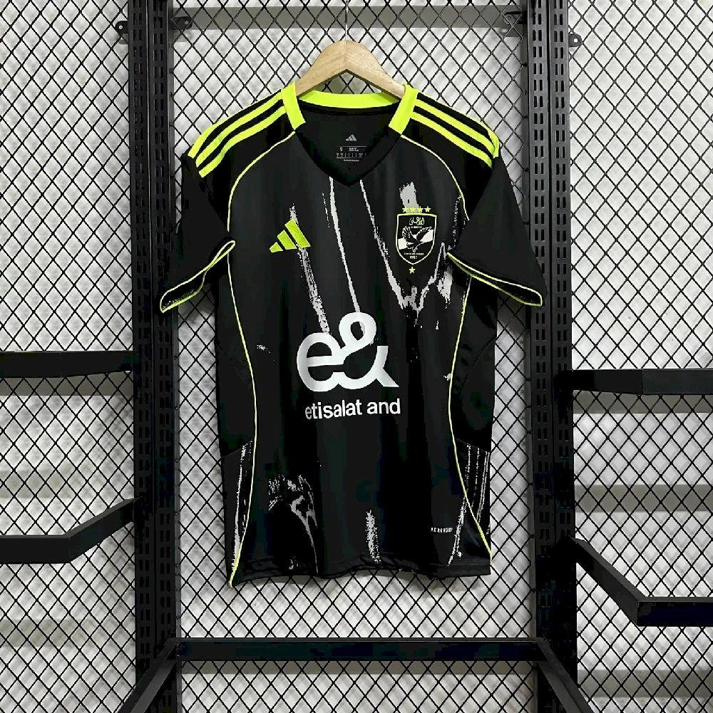 2025/25/26 قميص الأهلي للرجال خارج الملعب