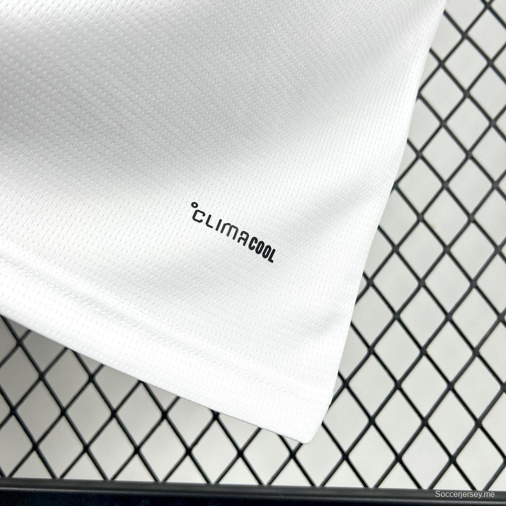 قميص منتخب الإمارات العربية المتحدة للرجال في كأس العالم 2026 للرجال