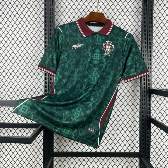 قميص البرتغال الخاص بكأس العالم 2026 للرجال