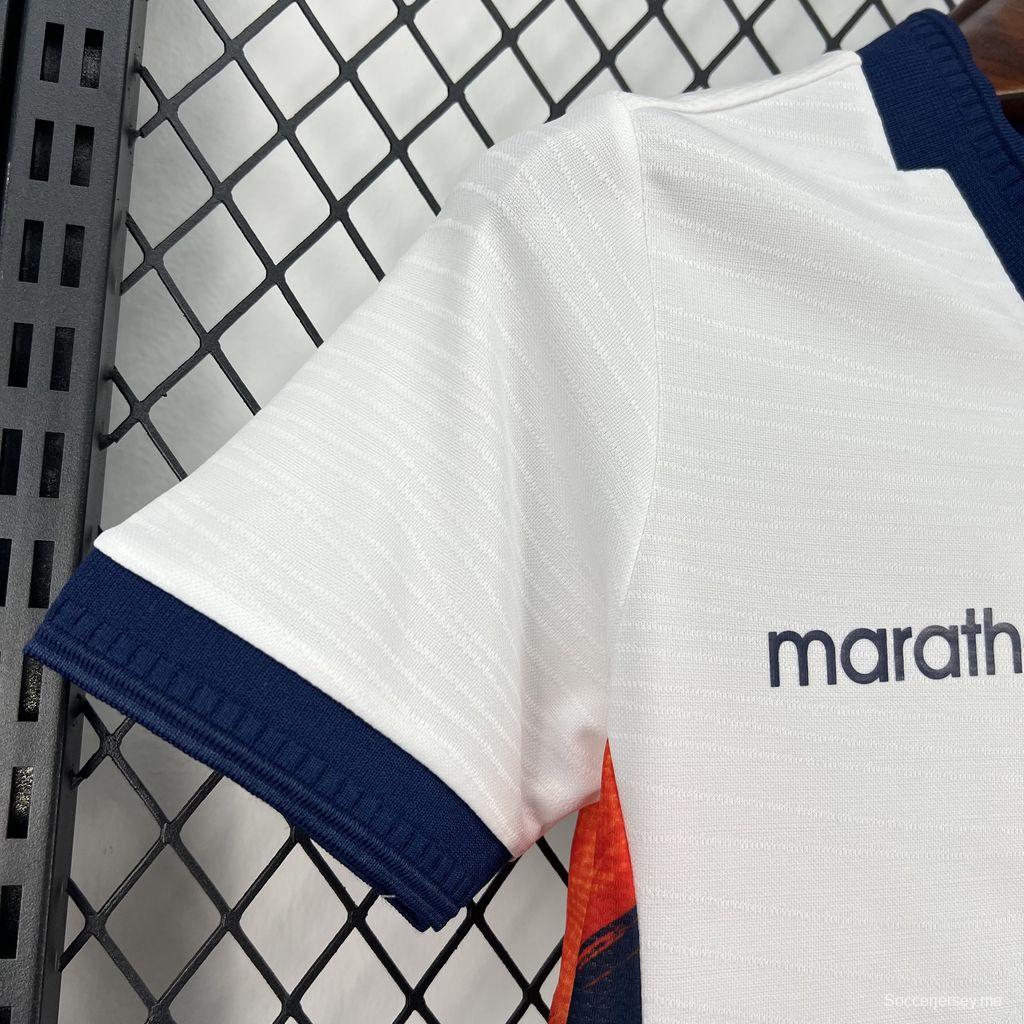 الزي الثالث لفريق إكوادور للأطفال في كأس العالم 2026