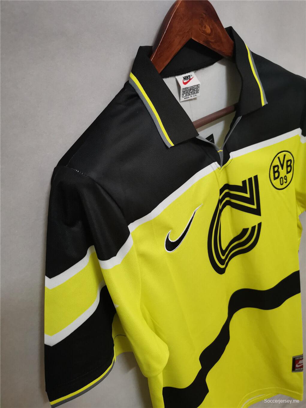 القميص الثالث لبوروسيا دورتموند 96/97 ريترو 96/97
