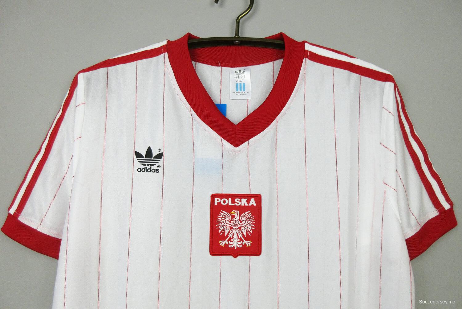 قميص المنتخب بولندا 1982 ريترو 1982
