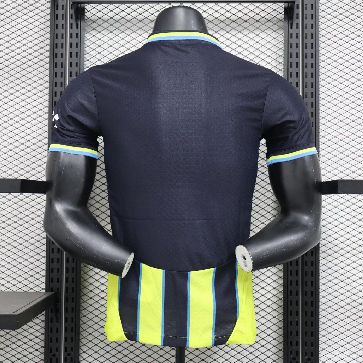 نسخة اللاعب 24/25 قميص مانشستر سيتي الثالث لمانشستر سيتي 24/25
