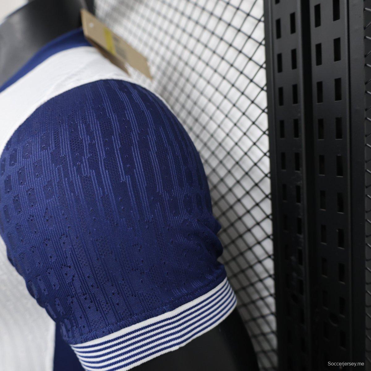 إصدار اللاعب 24/25 القميص الأساسي لتوتنهام هوتسبير 24/25
