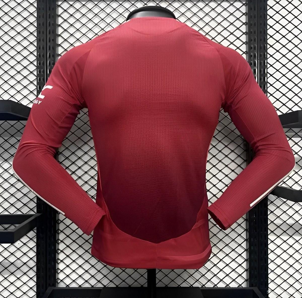 إصدار اللاعبين 24/25 قميص بأكمام طويلة الأكمام لمانشستر يونايتد هوم مانشستر يونايتد
