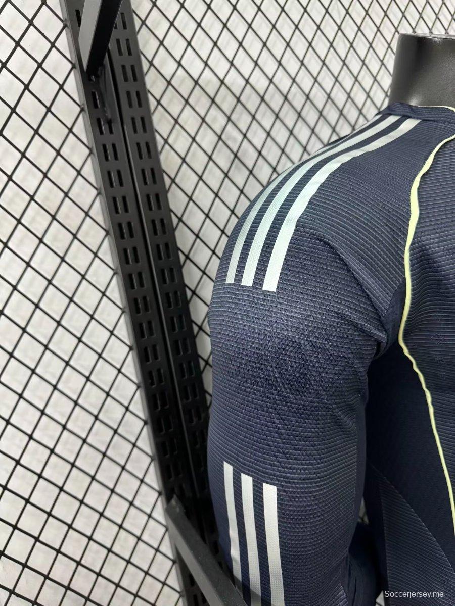 إصدار اللاعب 25/26 قميص بأكمام طويلة الأكمام لريال مدريد خارج الديار