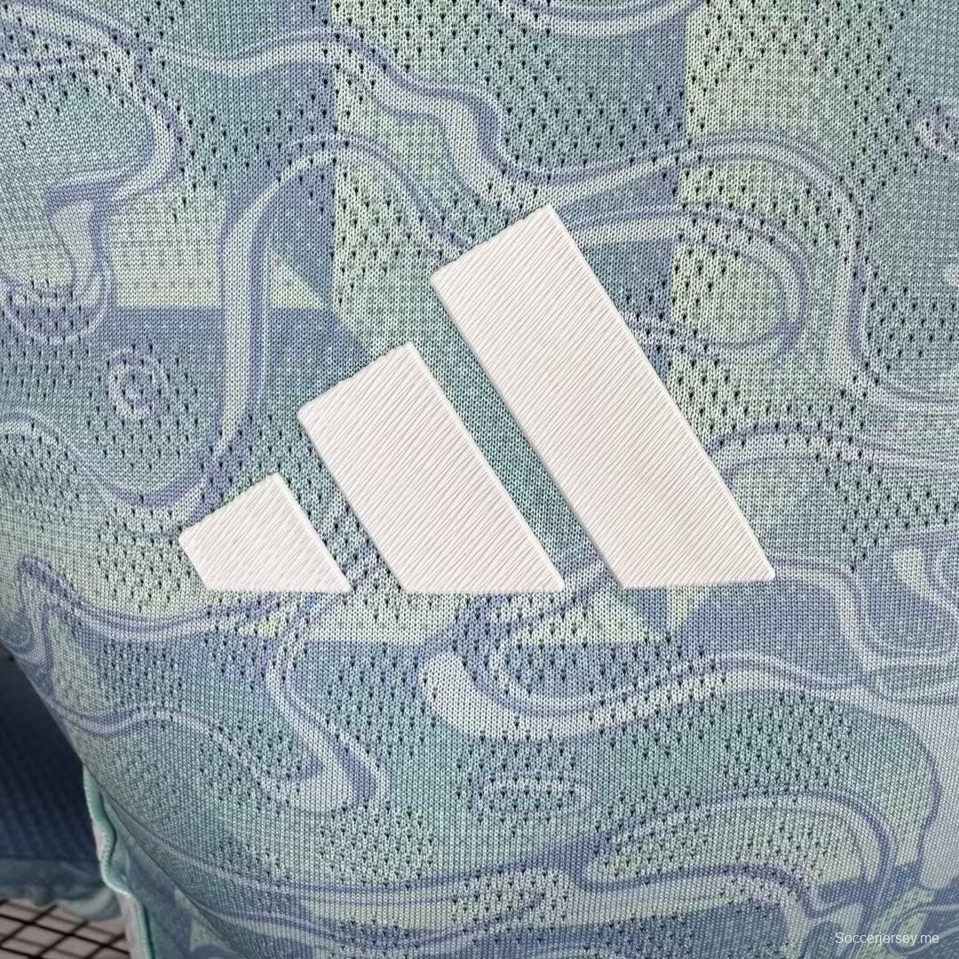 نسخة اللاعب 25/26 قميص يوفنتوس ذهاباً وإياباً أزرق بأكمام طويلة