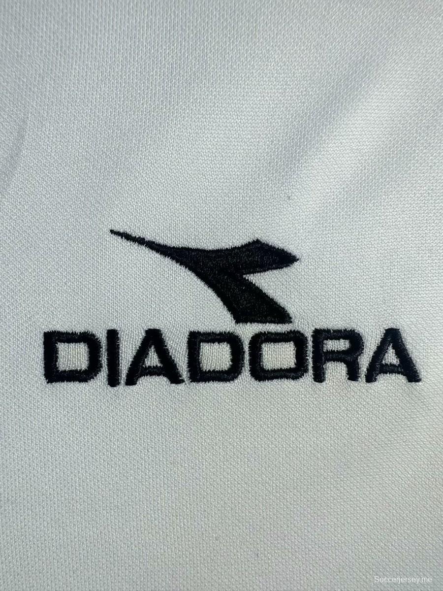 قميص ريترو 98/99 روما ذهاباً وإياباً أبيض طويل الأكمام