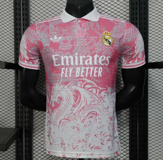 قميص ريال مدريد 25/26 إصدار اللاعب 25/26 وردي بنقشة التنين