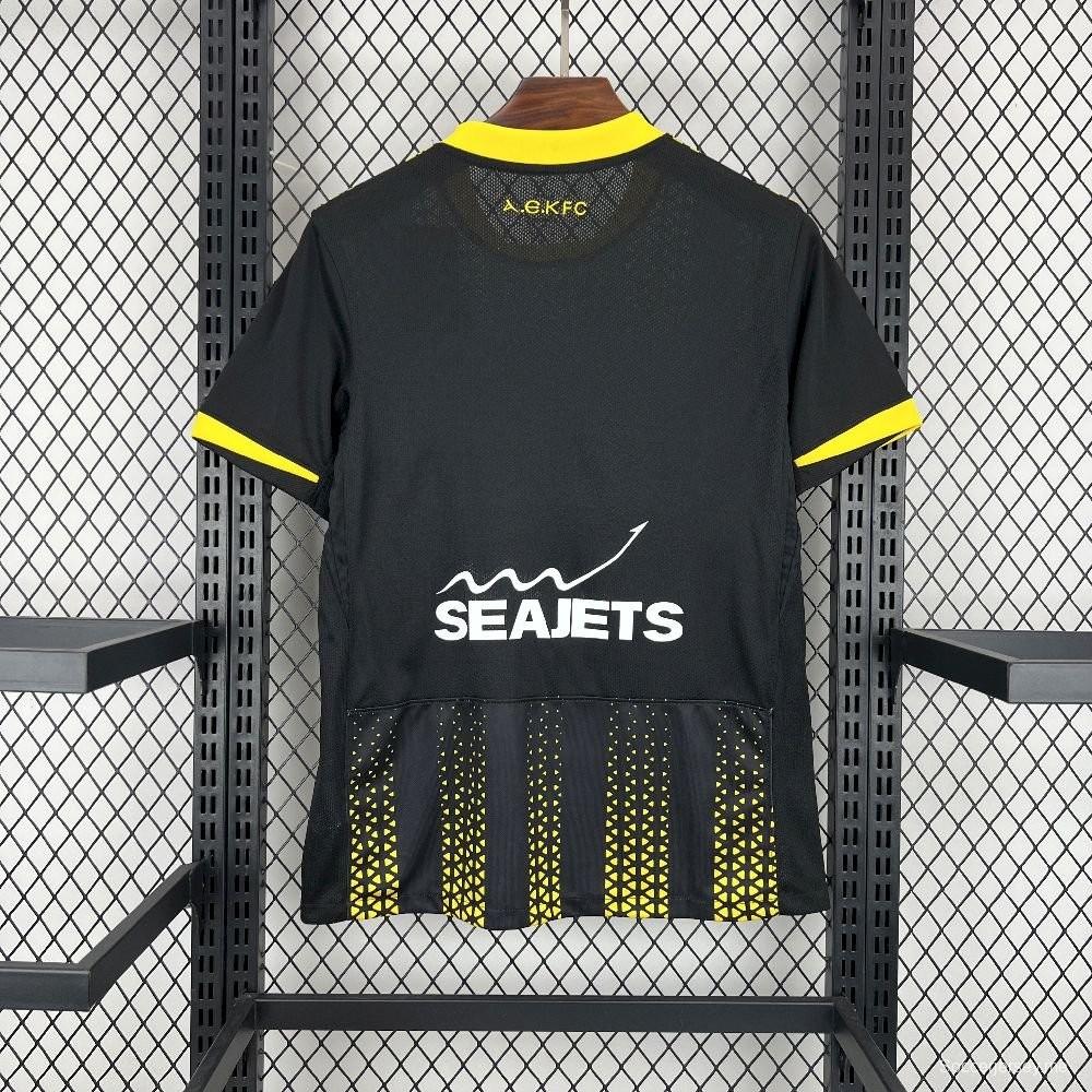 2025/26 قميص فريق أيك أثينا أثينا للرجال خارج ملعبه