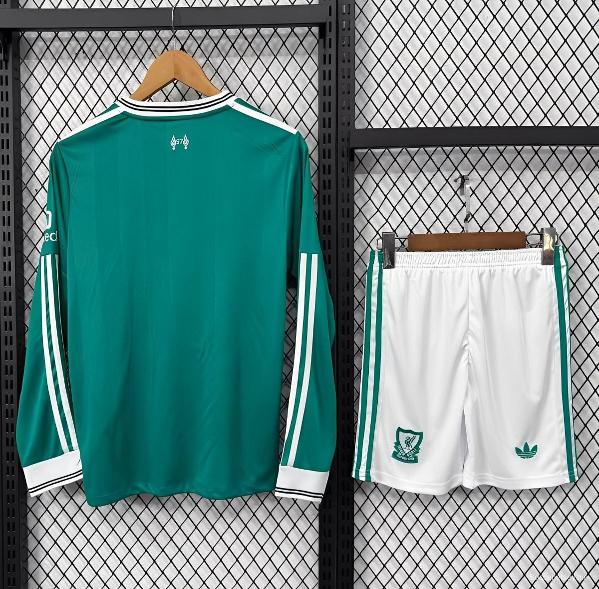 25/26 أطفال ليفربول الثالث قميص بأكمام طويلة الأكمام