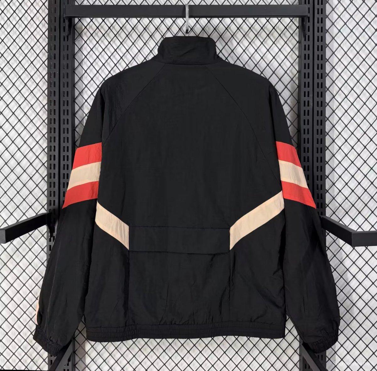 25/26 مانشستر يونايتد أسود/أبيض سترة واقية من الرياح بسحاب كامل