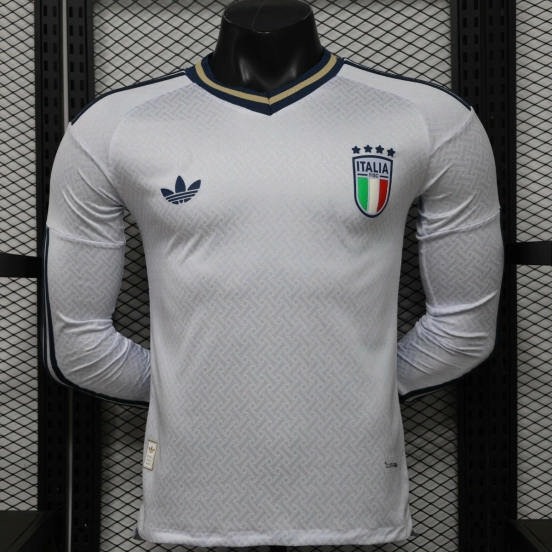 قميص اللاعب ذو الأكمام الطويلة، إصدار 2026، قميص إيطاليا للعب خارج أرضها باللون الأبيض