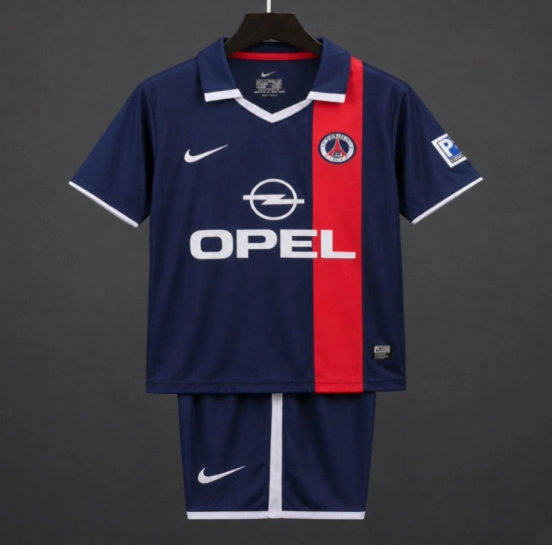 قميص باريس سان جيرمان (PSG) الرئيسي للموسم 2001/2002
