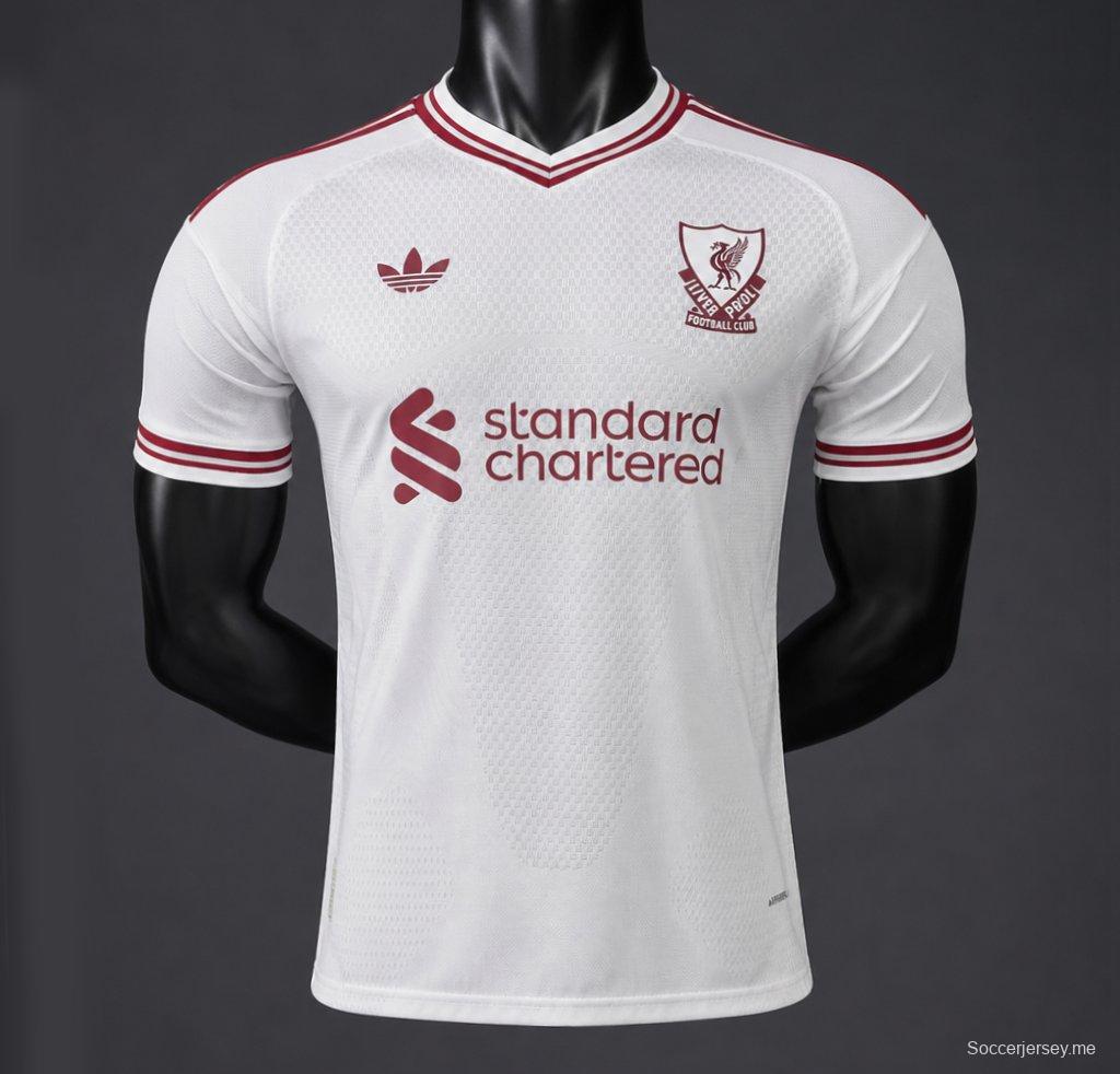 قميص ليفربول للعب خارج أرضه للموسم 2026/2027